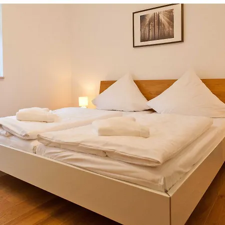 Villa Friede_marie_ App_ Hannah